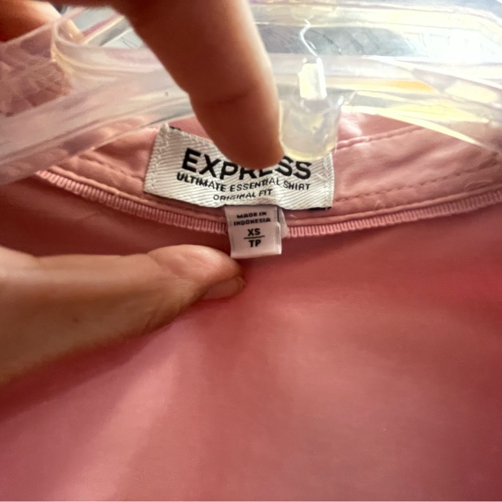 Long sleeve slim shirt. Express shirt